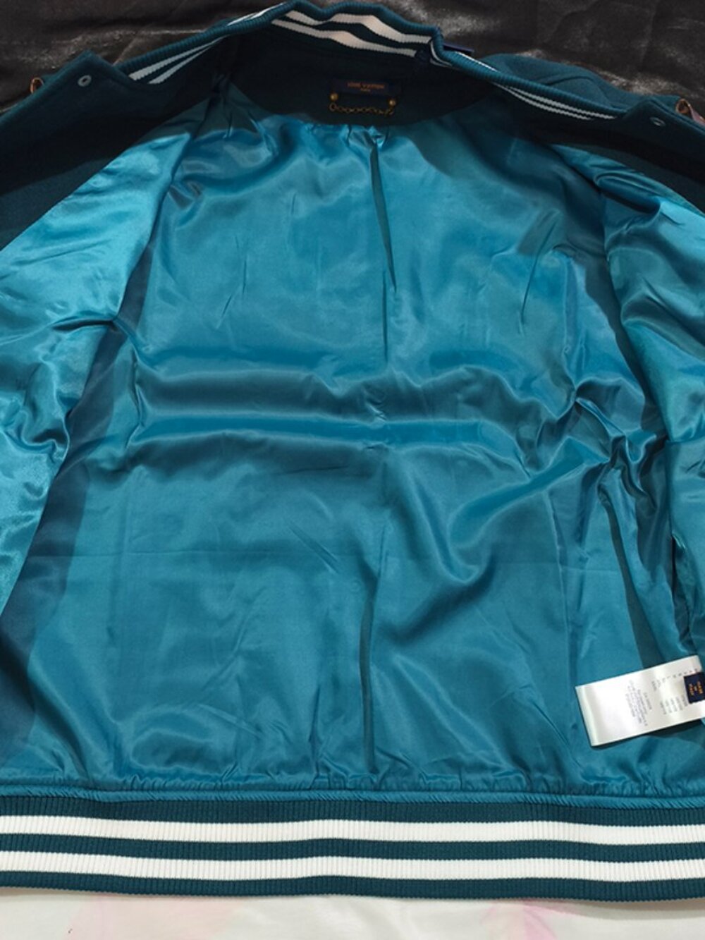 Louis Vuitton Color-Blocked Retro Baseball Jacket - Picture 5 of 8